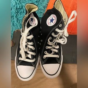 Black high top converse